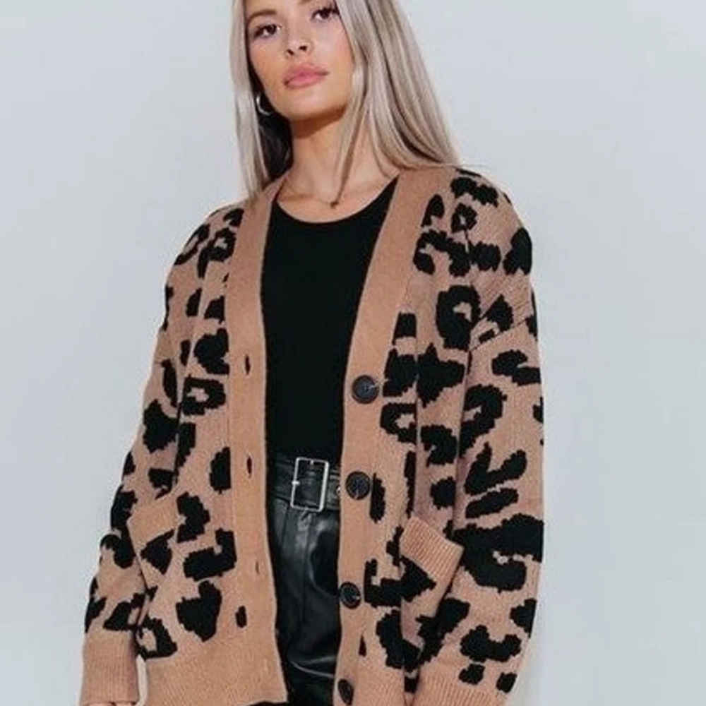 NWT Kittenish Leopard Print Cardigan, M/L